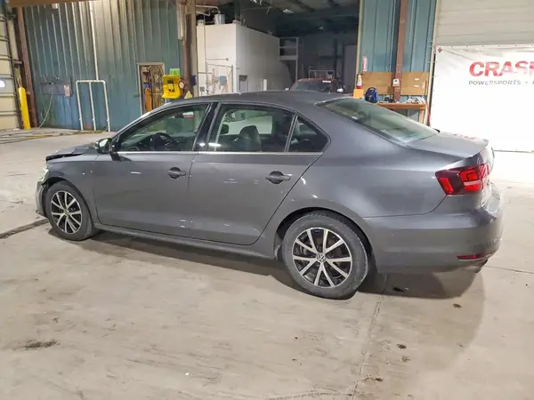 3VWDB7AJ5HM388800 2017 VOLKSWAGEN JETTA - Image 2