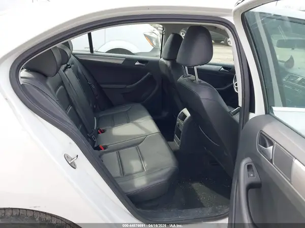 3VWDB7AJ5HM395438 2017 VOLKSWAGEN JETTA - Image 8