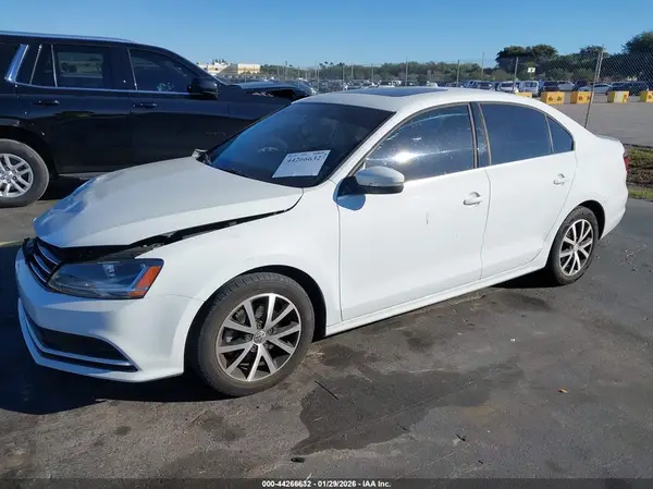 3VWDB7AJ5HM400377 2017 VOLKSWAGEN JETTA - Image 2