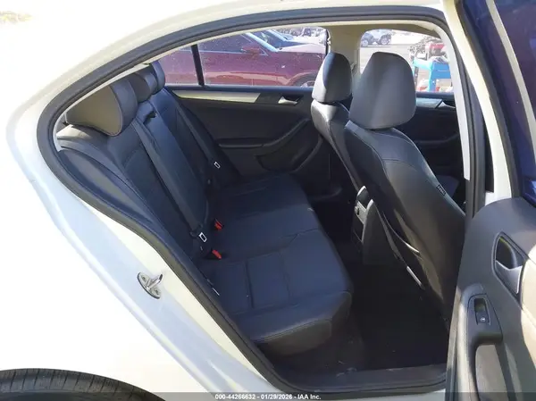 3VWDB7AJ5HM400377 2017 VOLKSWAGEN JETTA - Image 8