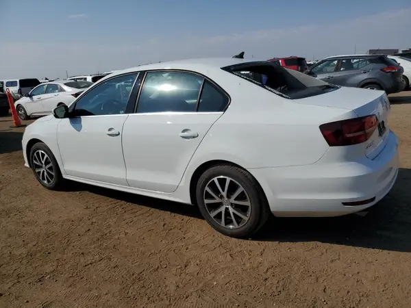 3VWDB7AJ5HM404526 2017 VOLKSWAGEN JETTA - Image 2