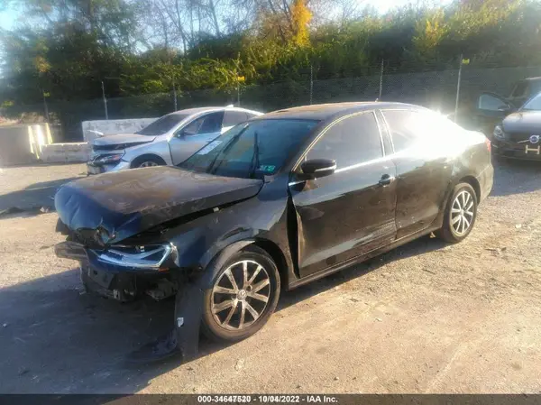 3VWDB7AJ5HM405501 2017 VOLKSWAGEN JETTA - Image 2