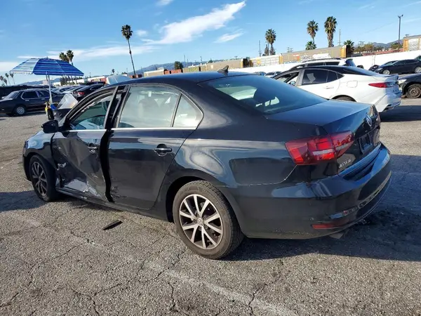 3VWDB7AJ5HM411458 2017 VOLKSWAGEN JETTA - Image 2