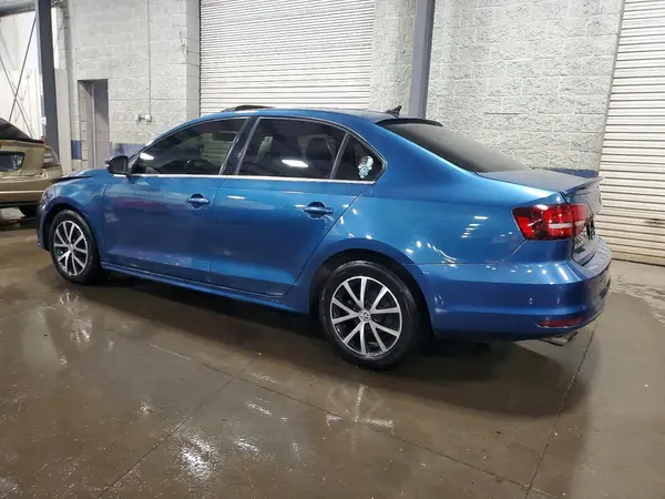 3VWDB7AJ5JM204347 2018 VOLKSWAGEN JETTA - Image 2