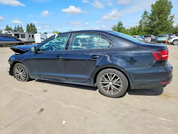 3VWDB7AJ5JM230978 2018 VOLKSWAGEN JETTA - Image 2