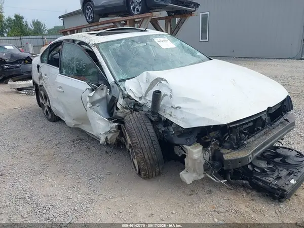 3VWDB7AJ5JM231645 2018 VOLKSWAGEN JETTA - Image 1