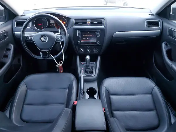3VWDB7AJ5JM242984 2018 VOLKSWAGEN JETTA - Image 8