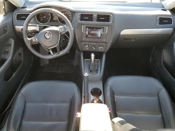 3VWDB7AJ5JM243133 2018 VOLKSWAGEN JETTA - Image 8