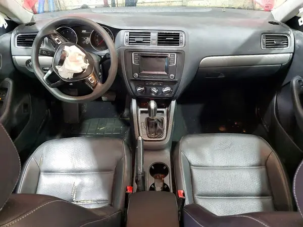 3VWDB7AJ5JM256772 2018 VOLKSWAGEN JETTA - Image 8