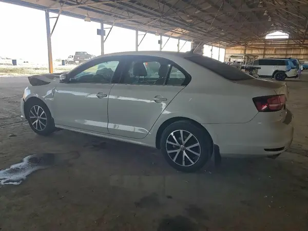 3VWDB7AJ5JM256898 2018 VOLKSWAGEN JETTA - Image 2