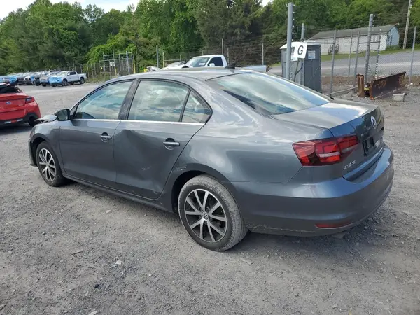 3VWDB7AJ5JM258554 2018 VOLKSWAGEN JETTA - Image 2