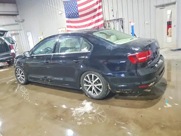 3VWDB7AJ5JM259039 2018 VOLKSWAGEN JETTA - Image 2