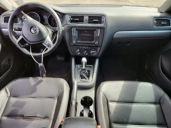 3VWDB7AJ5JM260059 2018 VOLKSWAGEN JETTA - Image 8