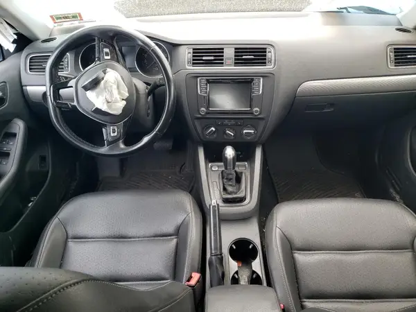 3VWDB7AJ5JM260949 2018 VOLKSWAGEN JETTA - Image 8