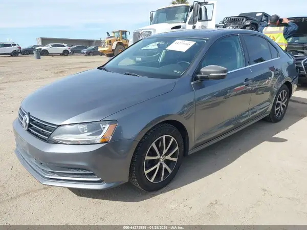 3VWDB7AJ6HM206280 2017 VOLKSWAGEN JETTA - Image 2