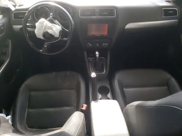 3VWDB7AJ6HM209115 2017 VOLKSWAGEN JETTA - Image 8