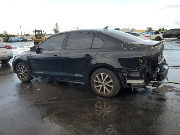 3VWDB7AJ6HM220261 2017 VOLKSWAGEN JETTA - Image 2