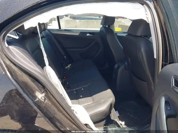 3VWDB7AJ6HM227694 2017 VOLKSWAGEN JETTA - Image 8