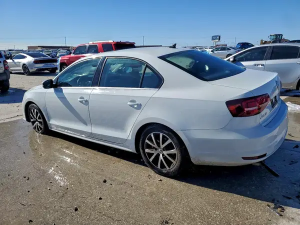3VWDB7AJ6HM236315 2017 VOLKSWAGEN JETTA - Image 2