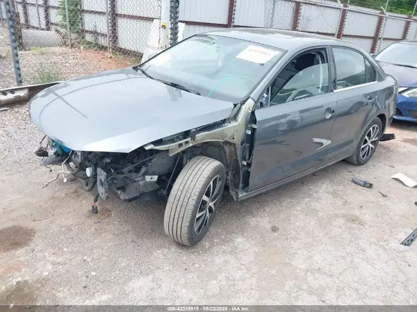 3VWDB7AJ6HM238694 2017 VOLKSWAGEN JETTA - Image 2