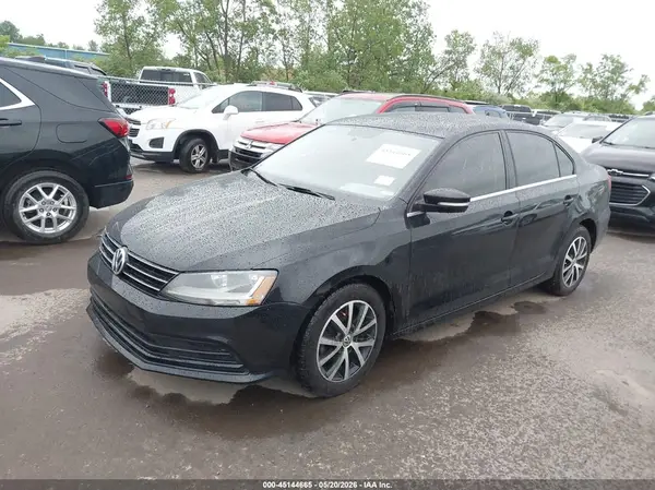 3VWDB7AJ6HM242261 2017 VOLKSWAGEN JETTA - Image 2