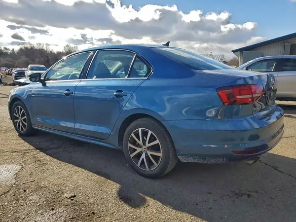 3VWDB7AJ6HM256676 2017 VOLKSWAGEN JETTA - Image 2