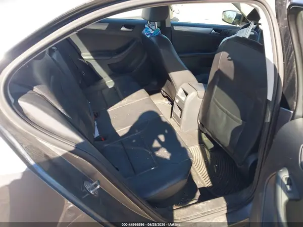 3VWDB7AJ6HM266947 2017 VOLKSWAGEN JETTA - Image 8
