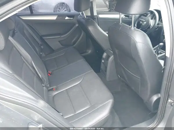 3VWDB7AJ6HM267760 2017 VOLKSWAGEN JETTA - Image 8