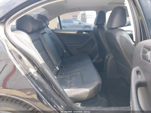 3VWDB7AJ6HM270805 2017 VOLKSWAGEN JETTA - Image 8