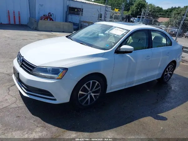 3VWDB7AJ6HM271307 2017 VOLKSWAGEN JETTA - Image 2