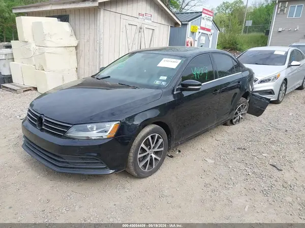 3VWDB7AJ6HM285658 2017 VOLKSWAGEN JETTA - Image 2