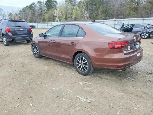 3VWDB7AJ6HM289709 2017 VOLKSWAGEN JETTA - Image 2