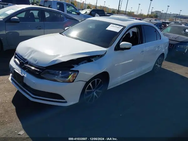 3VWDB7AJ6HM290228 2017 VOLKSWAGEN JETTA - Image 2