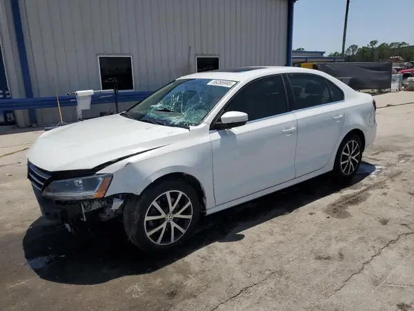 3VWDB7AJ6HM290245 2017 VOLKSWAGEN JETTA - Image 1