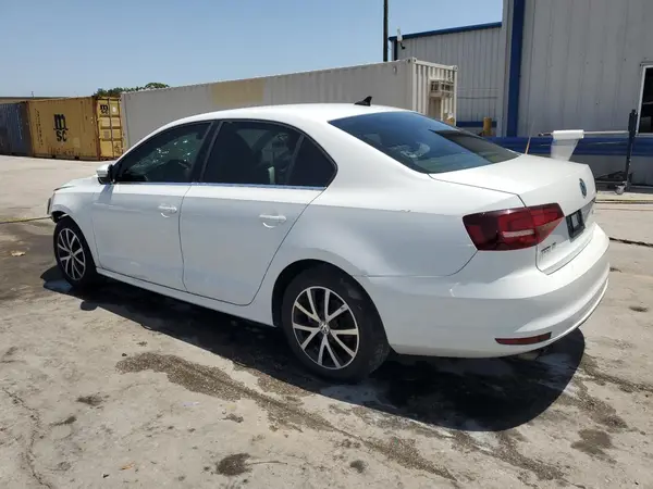 3VWDB7AJ6HM290245 2017 VOLKSWAGEN JETTA - Image 2