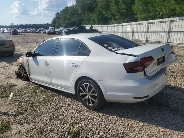 3VWDB7AJ6HM295350 2017 VOLKSWAGEN JETTA - Image 2