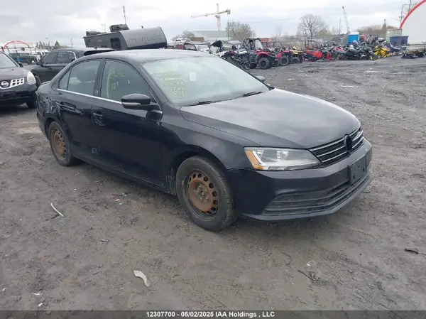 3VWDB7AJ6HM302412 2017 VOLKSWAGEN JETTA - Image 1
