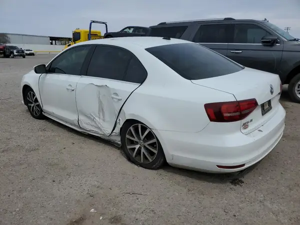 3VWDB7AJ6HM304533 2017 VOLKSWAGEN JETTA - Image 2