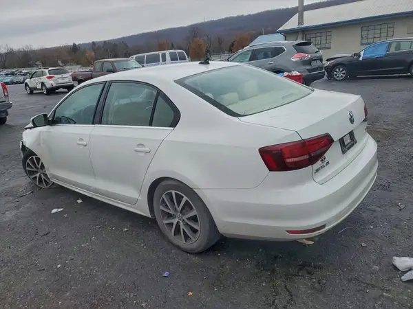 3VWDB7AJ6HM313202 2017 VOLKSWAGEN JETTA - Image 2