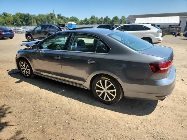 3VWDB7AJ6HM347611 2017 VOLKSWAGEN JETTA - Image 2