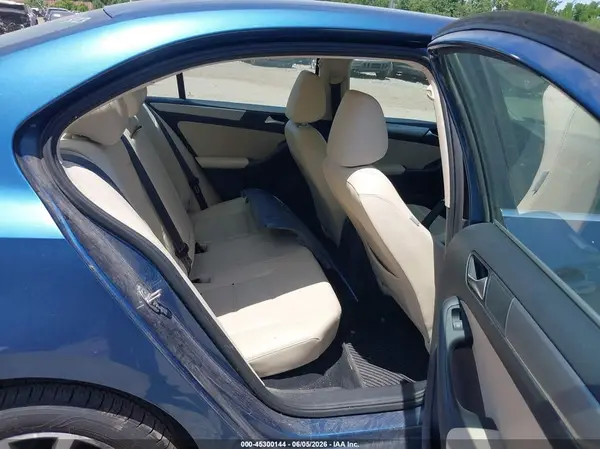 3VWDB7AJ6HM355482 2017 VOLKSWAGEN JETTA - Image 8