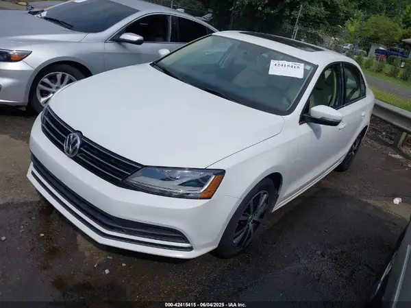 3VWDB7AJ6HM360388 2017 VOLKSWAGEN JETTA - Image 2