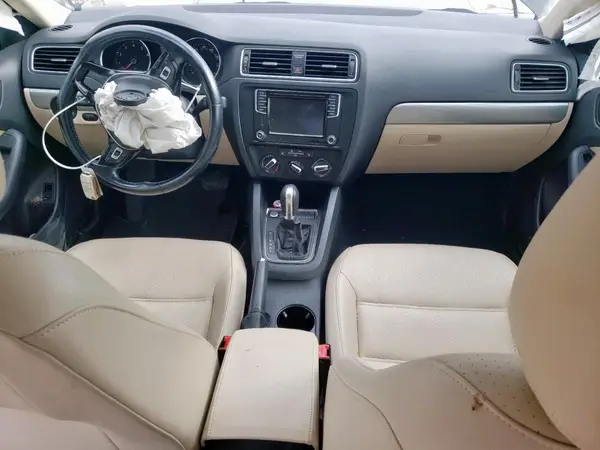 3VWDB7AJ6HM366806 2017 VOLKSWAGEN JETTA - Image 8