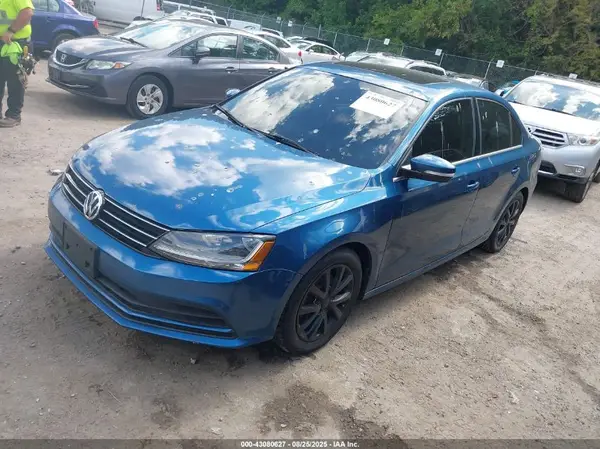 3VWDB7AJ6HM367454 2017 VOLKSWAGEN JETTA - Image 2