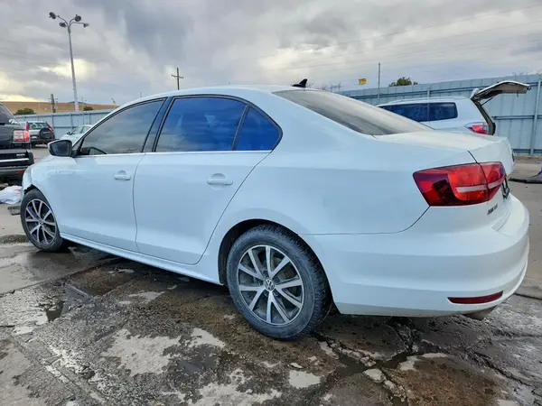 3VWDB7AJ6HM369205 2017 VOLKSWAGEN JETTA - Image 2