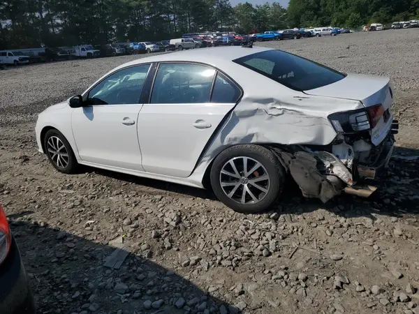 3VWDB7AJ6HM377501 2017 VOLKSWAGEN JETTA - Image 2