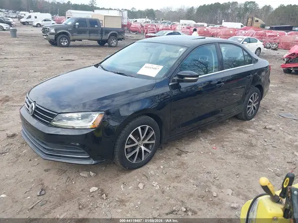 3VWDB7AJ6HM378986 2017 VOLKSWAGEN JETTA - Image 2
