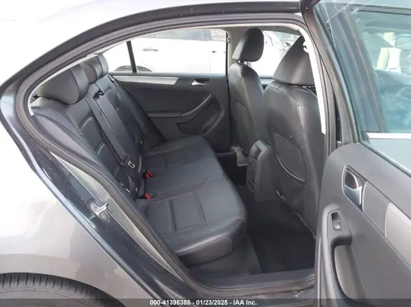 3VWDB7AJ6HM380902 2017 VOLKSWAGEN JETTA - Image 8