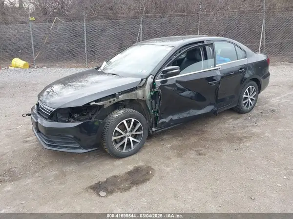 3VWDB7AJ6HM384531 2017 VOLKSWAGEN JETTA - Image 2