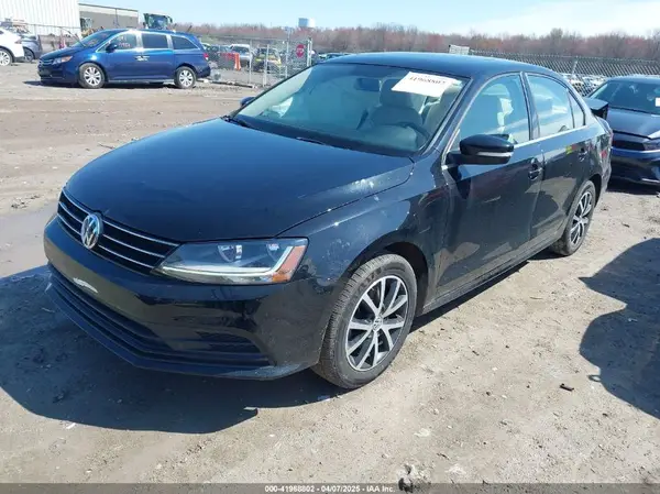3VWDB7AJ6HM390944 2017 VOLKSWAGEN JETTA - Image 2